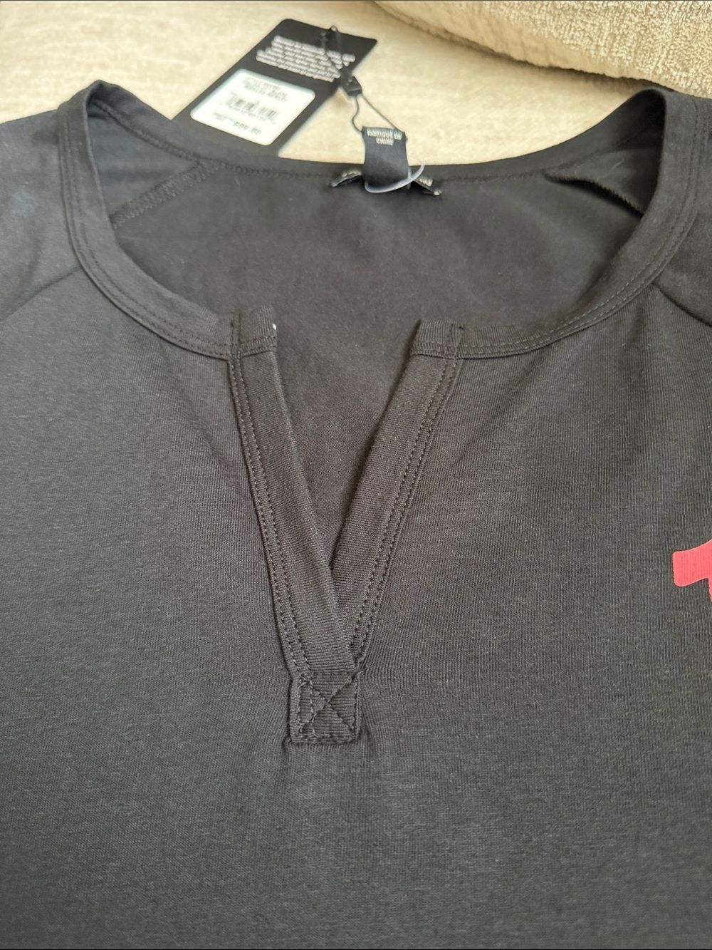 True Religion Black Short Sleeve Tee with Red Logo - Picture 8 of 9